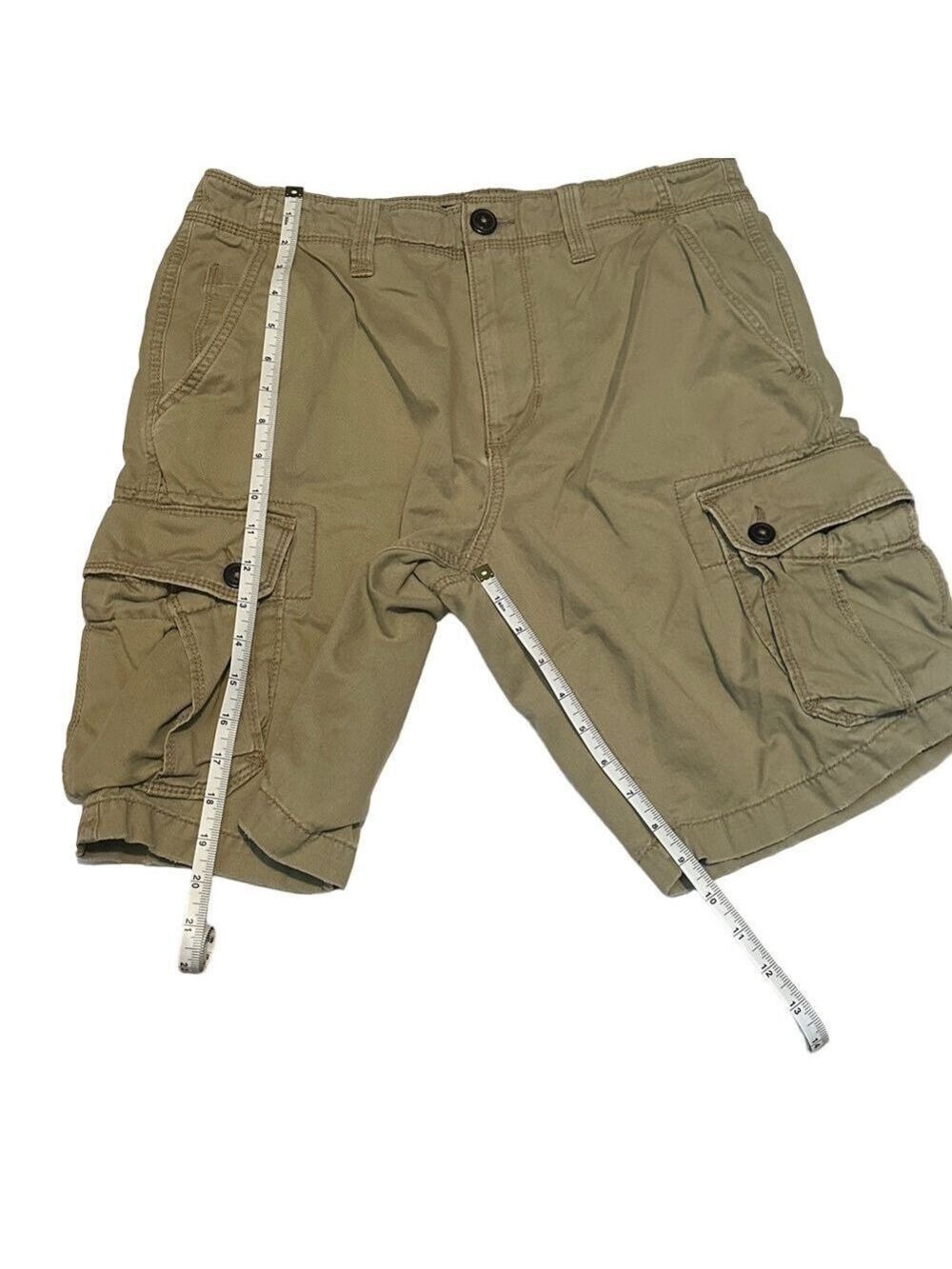 American Eagle Outfitters Khaki Cargo Shorts 32 Waist - Picture 2 of 5